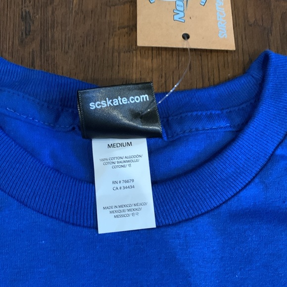 NWT,Santa Cruz T-shirt - Picture 4 of 6